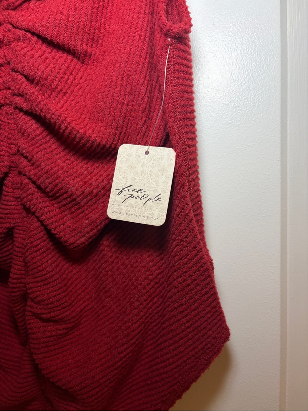 Free People | Red Ruched Ribbed Knit Off-Shoulder Top NWT - Picture 3 of 8